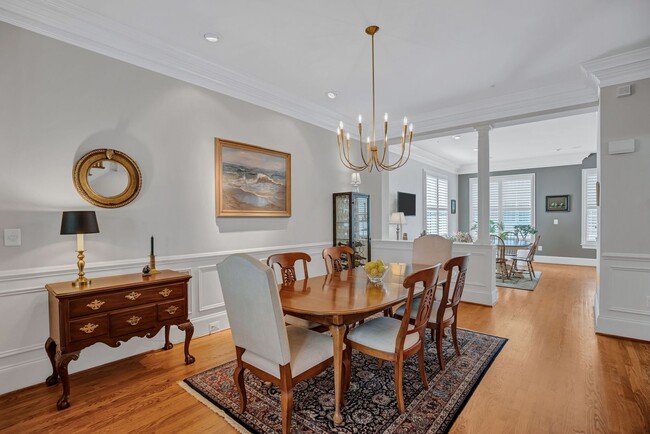 Building Photo - Stunning 4BR All-Brick End-Unit Townhome with Rooftop Terrace in Potomac Greens