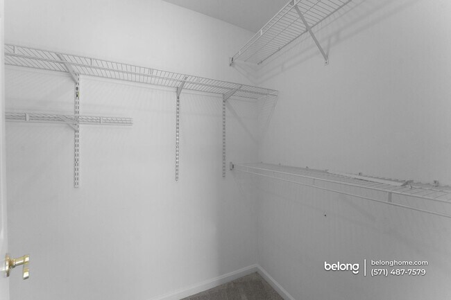 Building Photo - 47339 Blackwater Falls Terrace