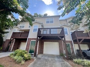 Building Photo - 133 High Ridge Rd