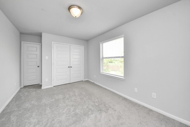 Building Photo - 3102 Trishelle Ct