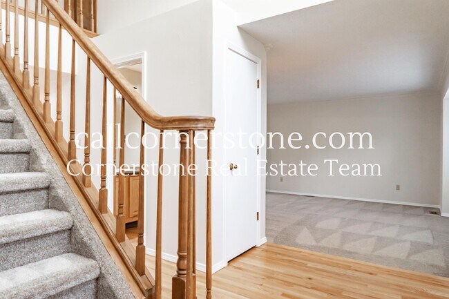 Building Photo - 630 Fernglen Ct