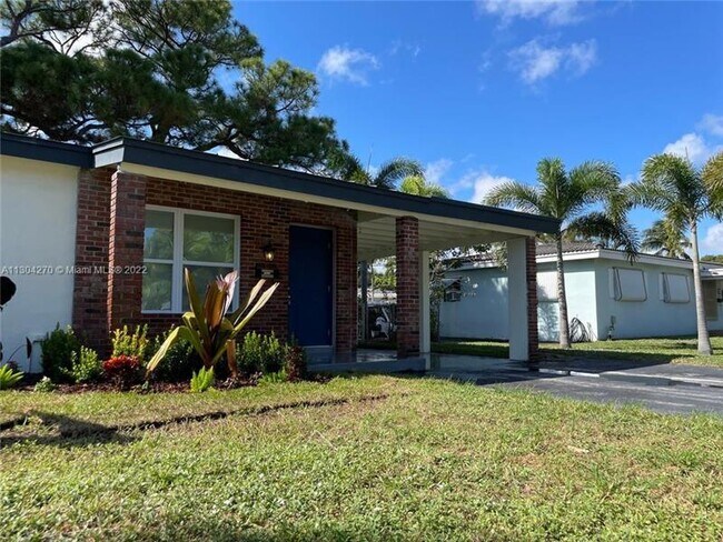 Building Photo - 1029 SW 1st Ave