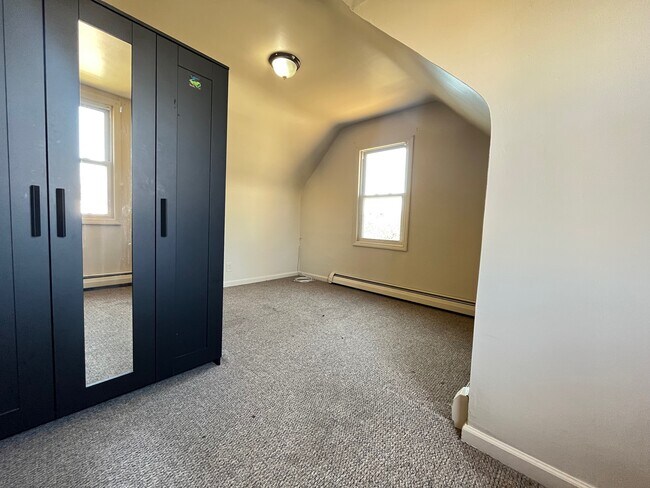 Building Photo - 46 Pennsylvania Ave