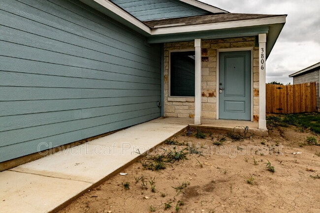 Building Photo - 3806 Terrell Trace