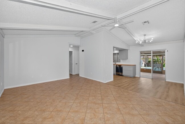 Building Photo - 12829 SW 38th Cir