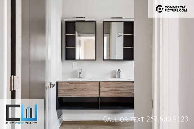 Building Photo - 3202 Capri Dr