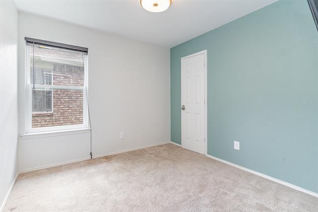 Building Photo - 10678 Quest Dr