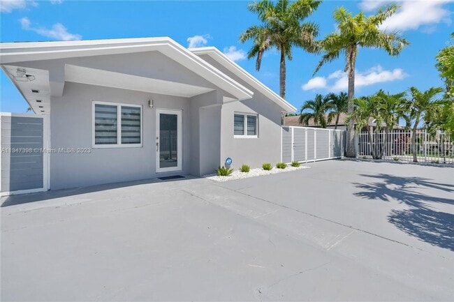 Building Photo - 11631 SW 179th Terrace