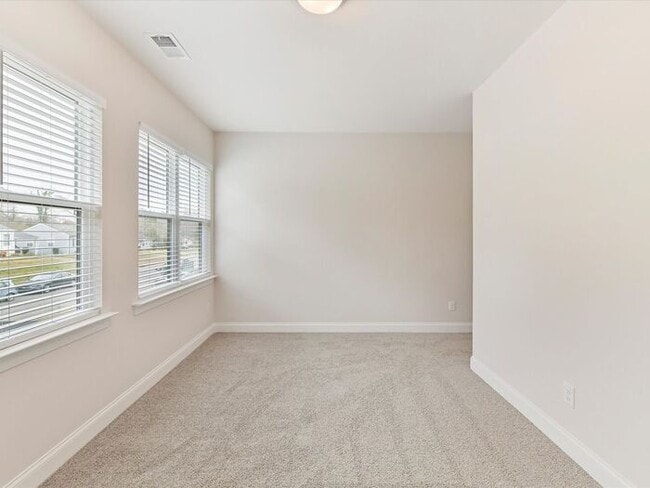Building Photo - Brand New 4BD/2.5BA Home in Revolution Park!