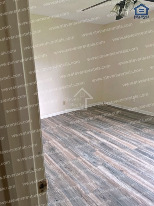 Building Photo - 4131 Wilkesview Dr