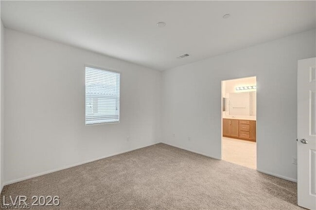 Building Photo - 634 Bellus Pl