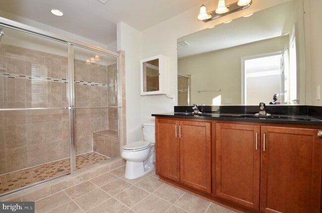 Building Photo - 3053 Waterloo Ln