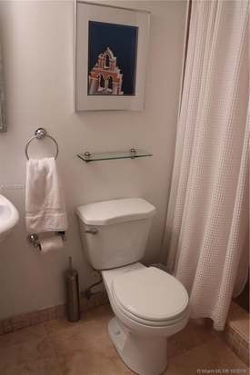 Building Photo - 6801 Indian Creek Dr