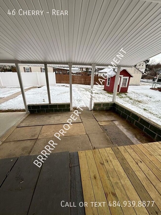 Building Photo - 46 Cherry-Rear