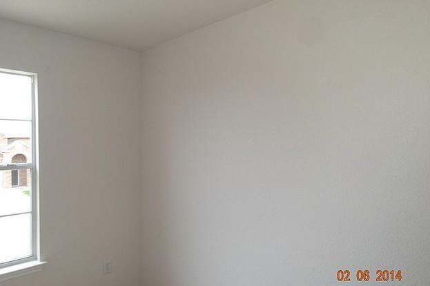 Building Photo - 5926 Ironmill Creek