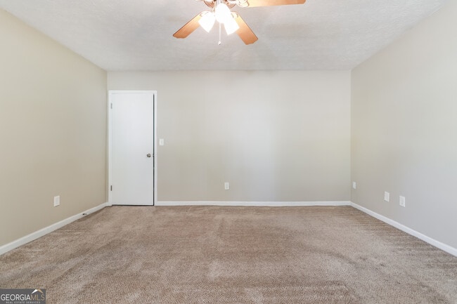 Building Photo - 3618 Chinaberry Ln