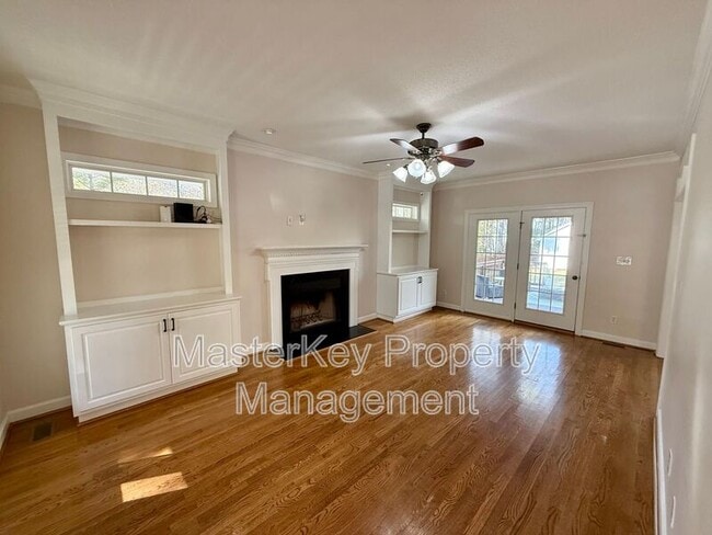 Building Photo - 6425 Cross Ridge Dr