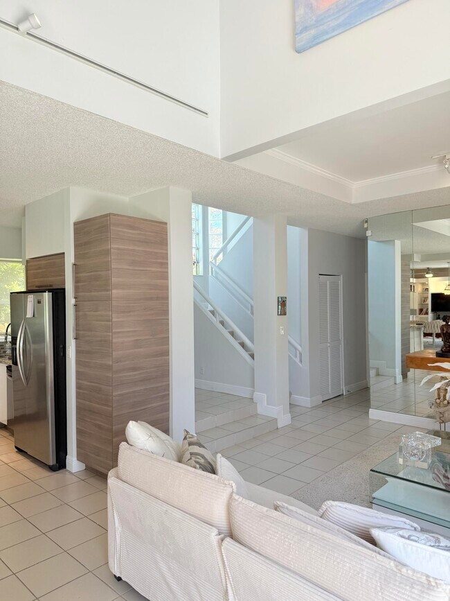 Building Photo - 17691 Tiffany Trace Dr