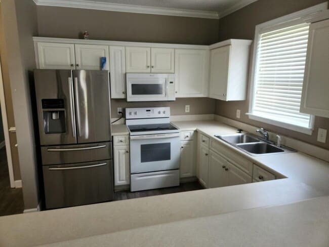 Building Photo - 302 Kiskadee Loop