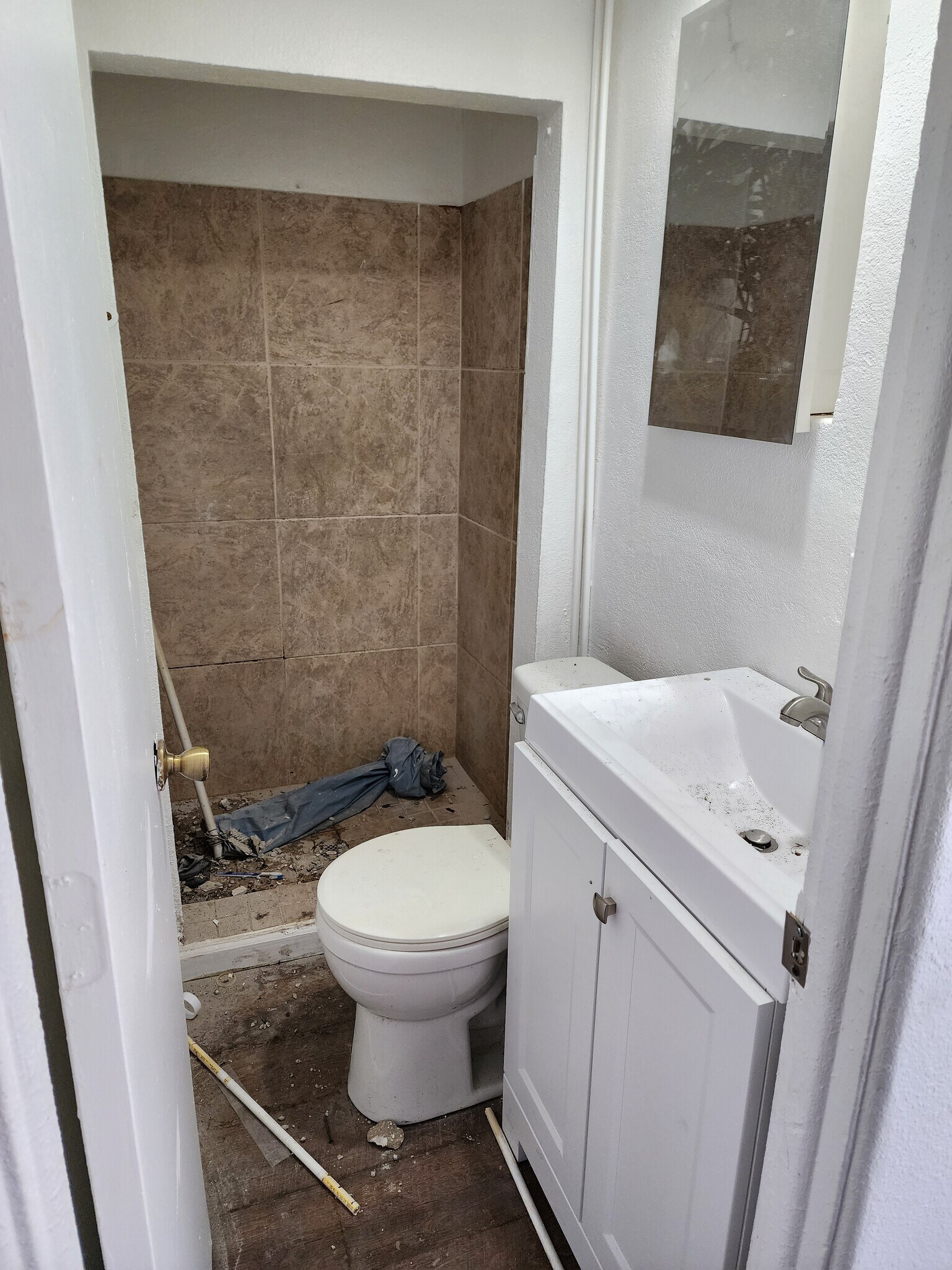 Building Photo - 1008 Maltby Ave