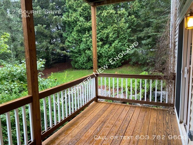 Building Photo - 17 Bourne Dr