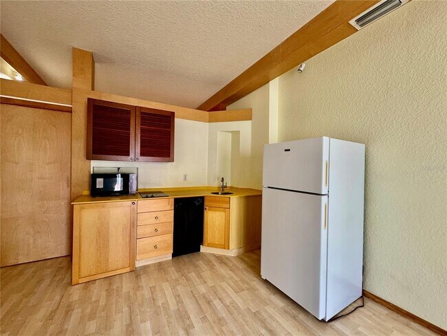 Building Photo - 101 Palm Harbor Pkwy