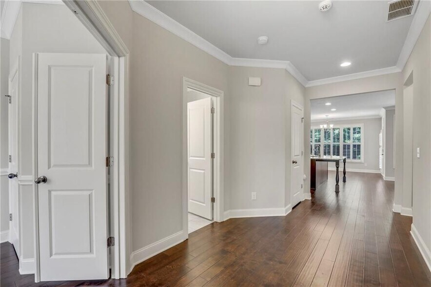 Building Photo - 3093 Ainsley Way