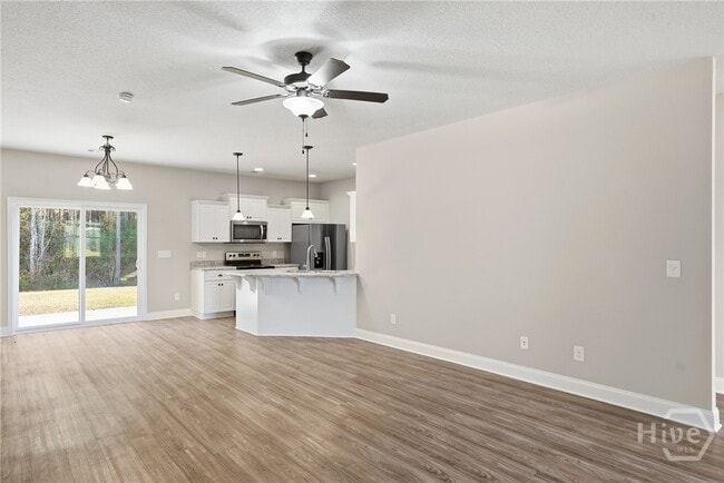 Building Photo - 105 Danielle Loop