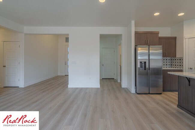 Building Photo - Comfort, Space & Style with a 3-Car Garage Small Dog Friendly!