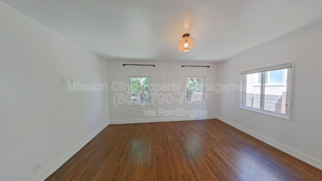 Building Photo - 1514 Clearview Rd