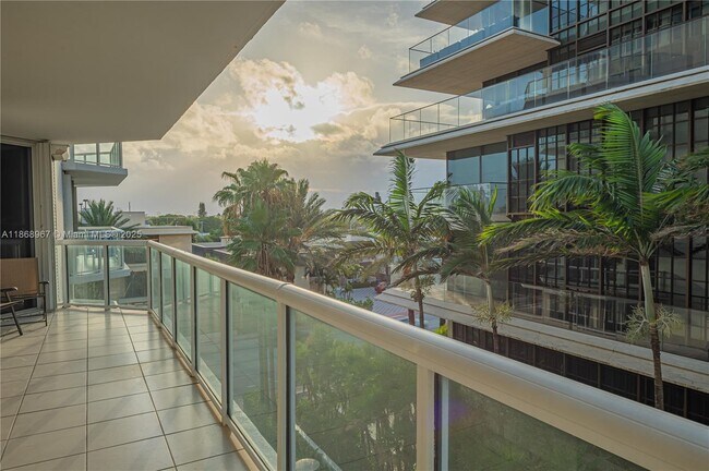 Building Photo - 8925 Collins Ave