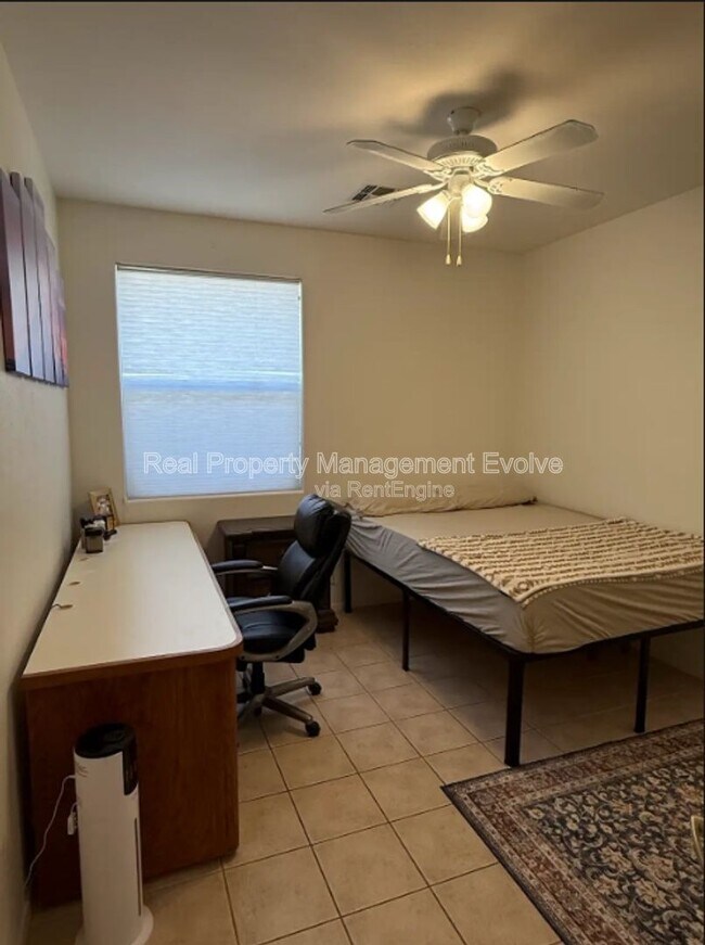 Building Photo - 3038 W Trapanotto Rd