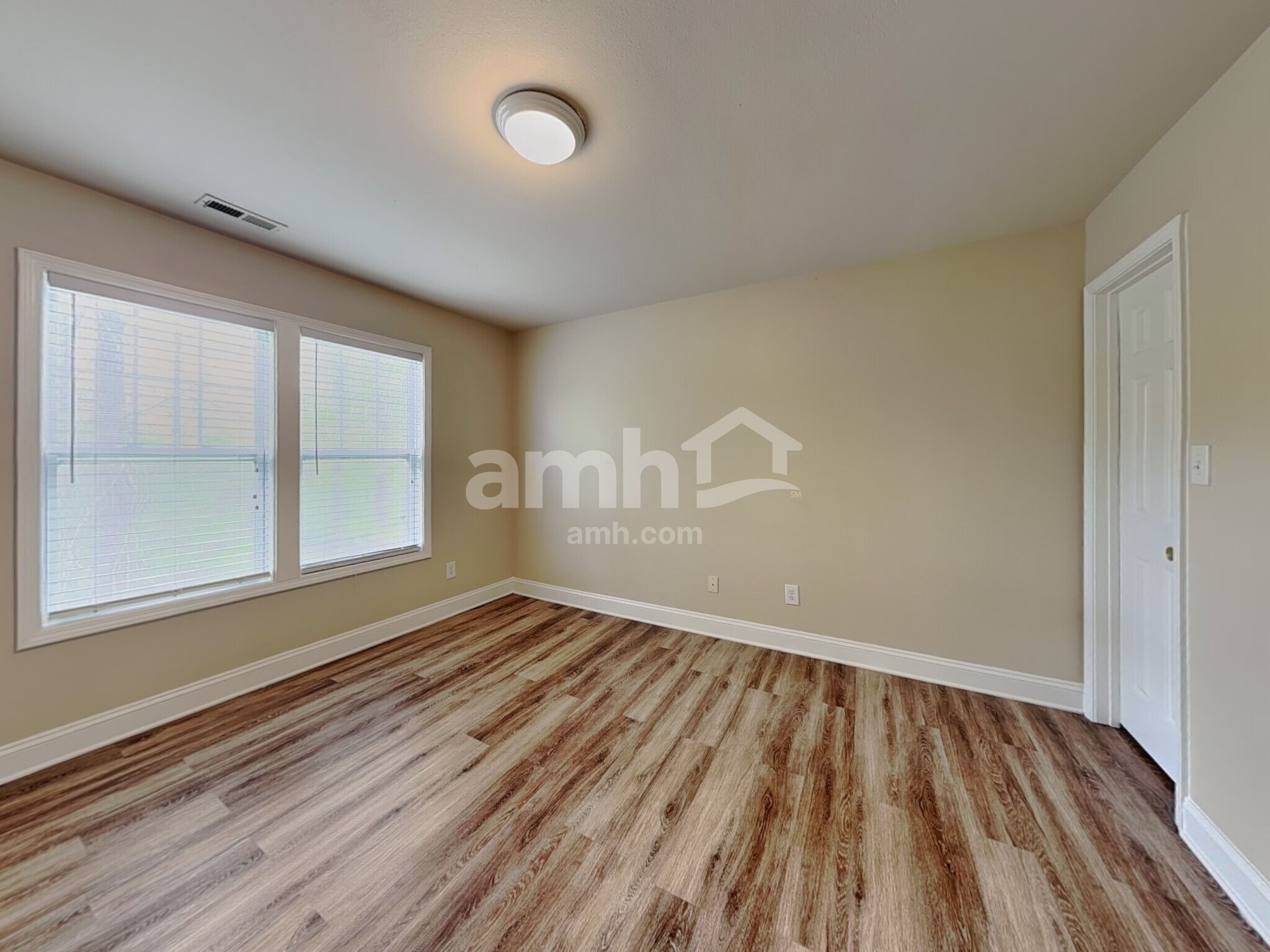 Building Photo - 9815 Waltham Ct