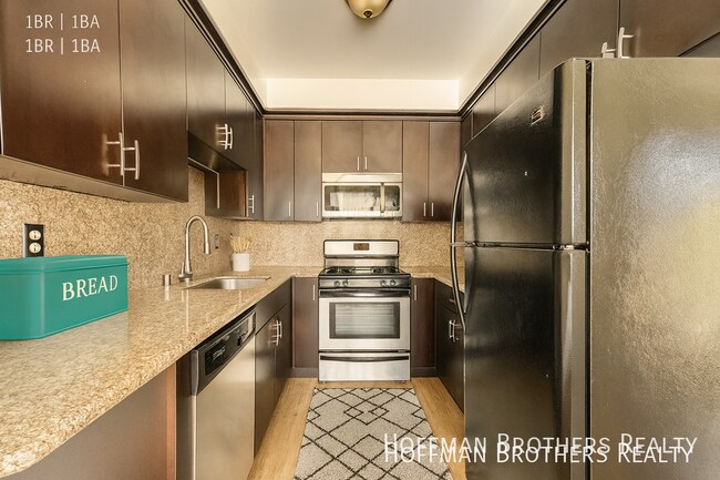 Building Photo - 3727 Watseka Ave