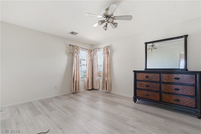 Building Photo - 5362 Walcott Dr