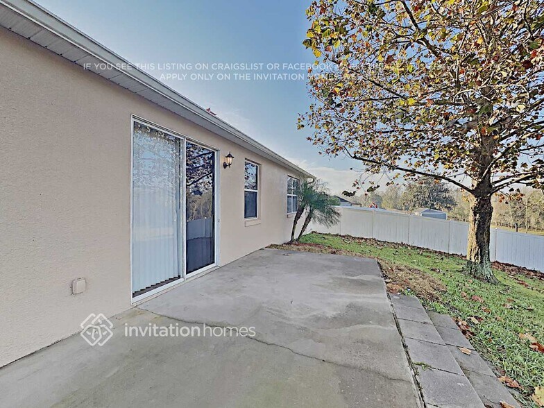 Building Photo - 8415 Greystone Dr