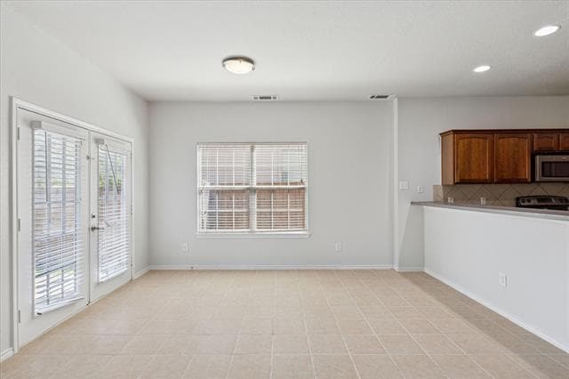 Building Photo - 468 Castleridge Dr