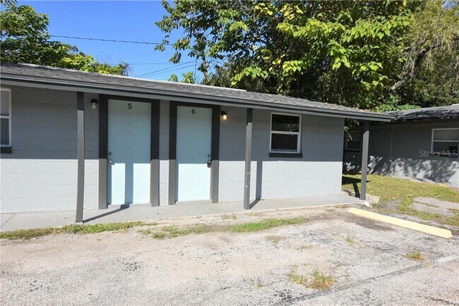 Building Photo - 1321 Mann Rd