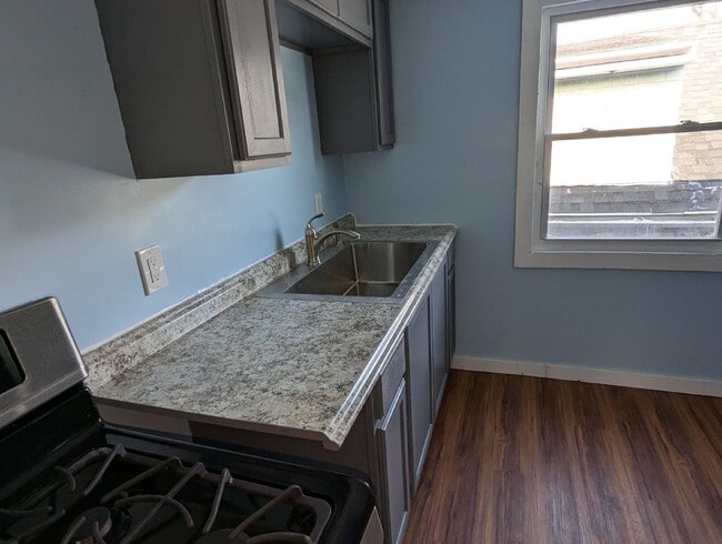 Building Photo - Duplex