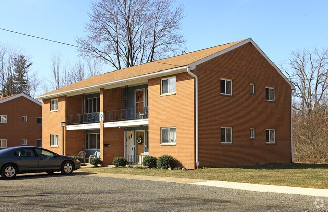Building Photo - Fred's Flats