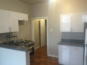 Building Photo - 1114 Spruce St