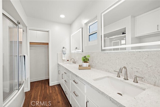 Building Photo - 696 Mystic View