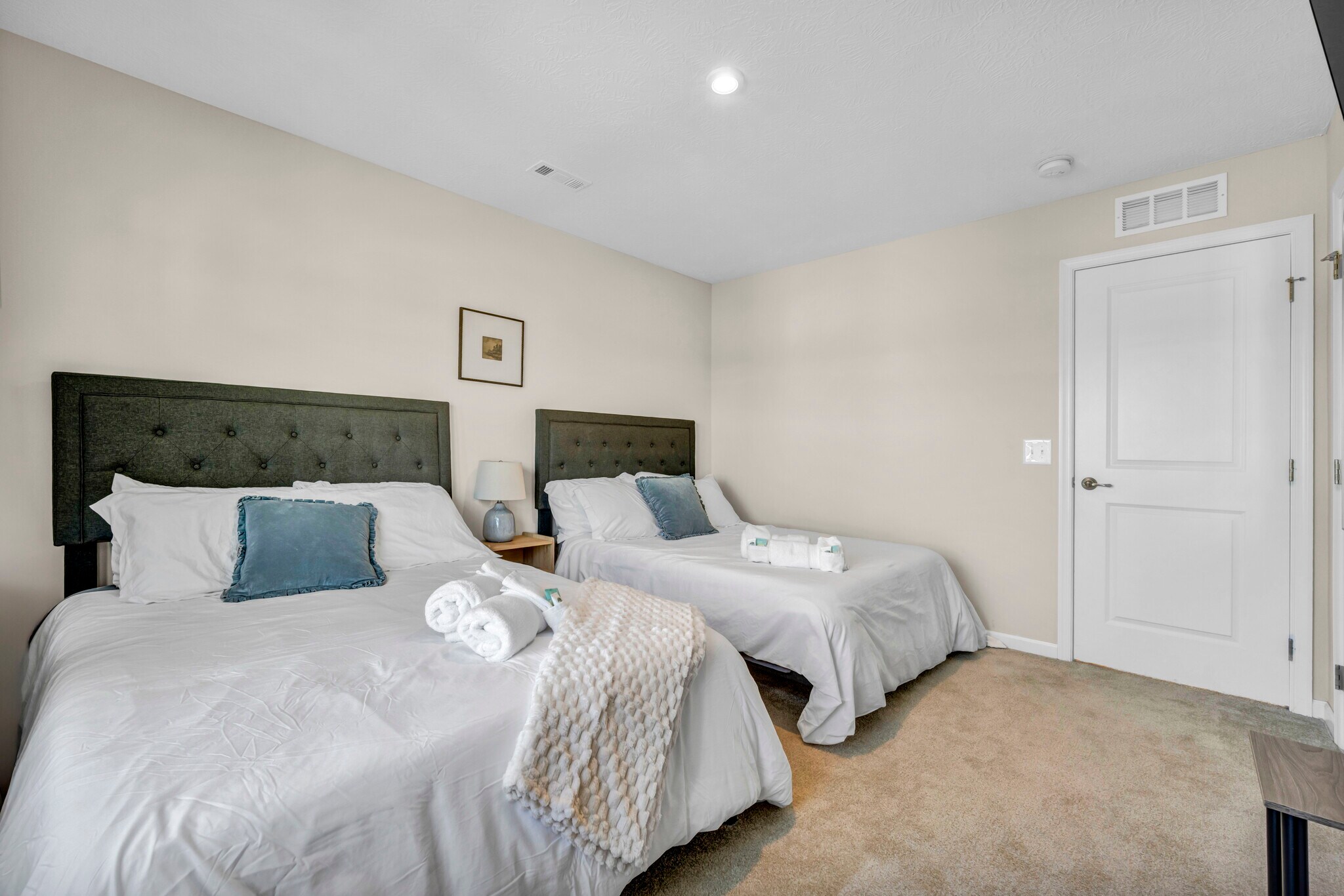 Building Photo - 1117 Kadas Ln