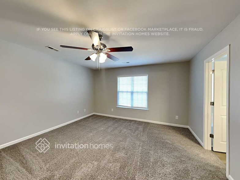 Building Photo - 1149 Woodwinds Dr