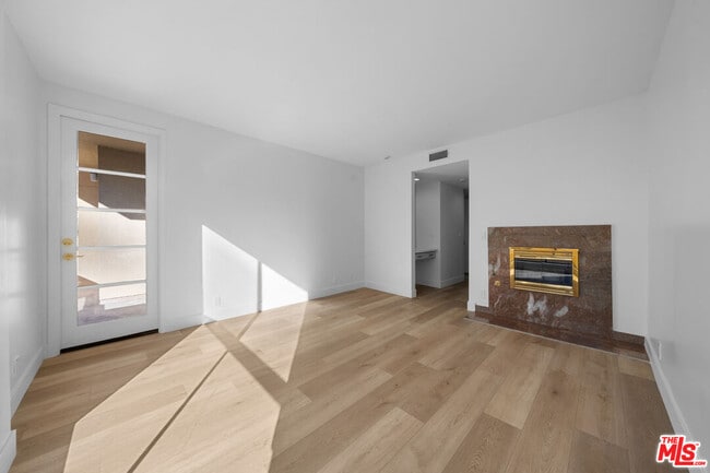 Building Photo - 235 S Tower Dr