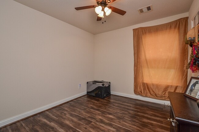 Building Photo - 12022 Mallard Stream Ct