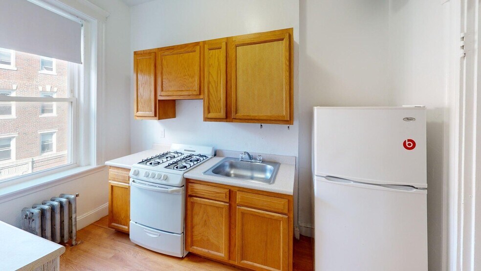 Building Photo - 66 Chiswick Rd