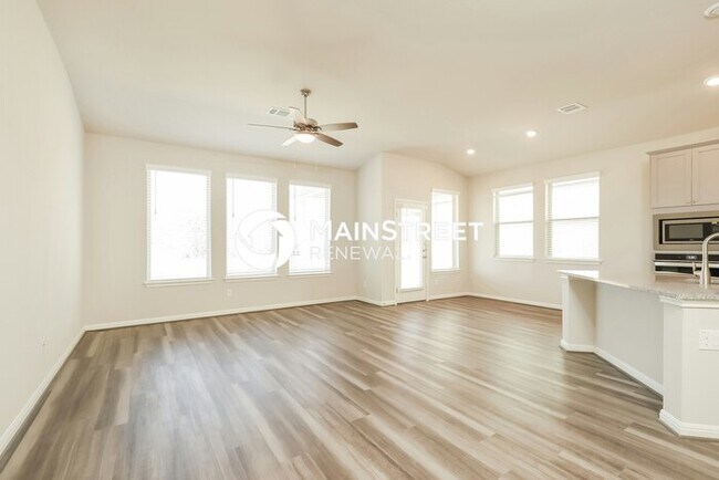 Building Photo - 3 Bedroom Pet-Friendly Home in San Antonio, TX with Main Street Renewal