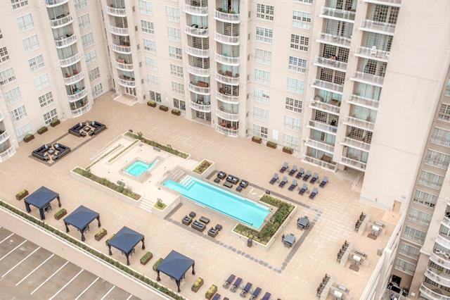 Building Photo - 3225 Turtle Creek Blvd