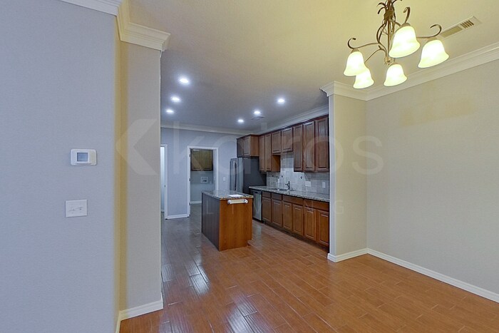 Building Photo - 7135 Mosley St